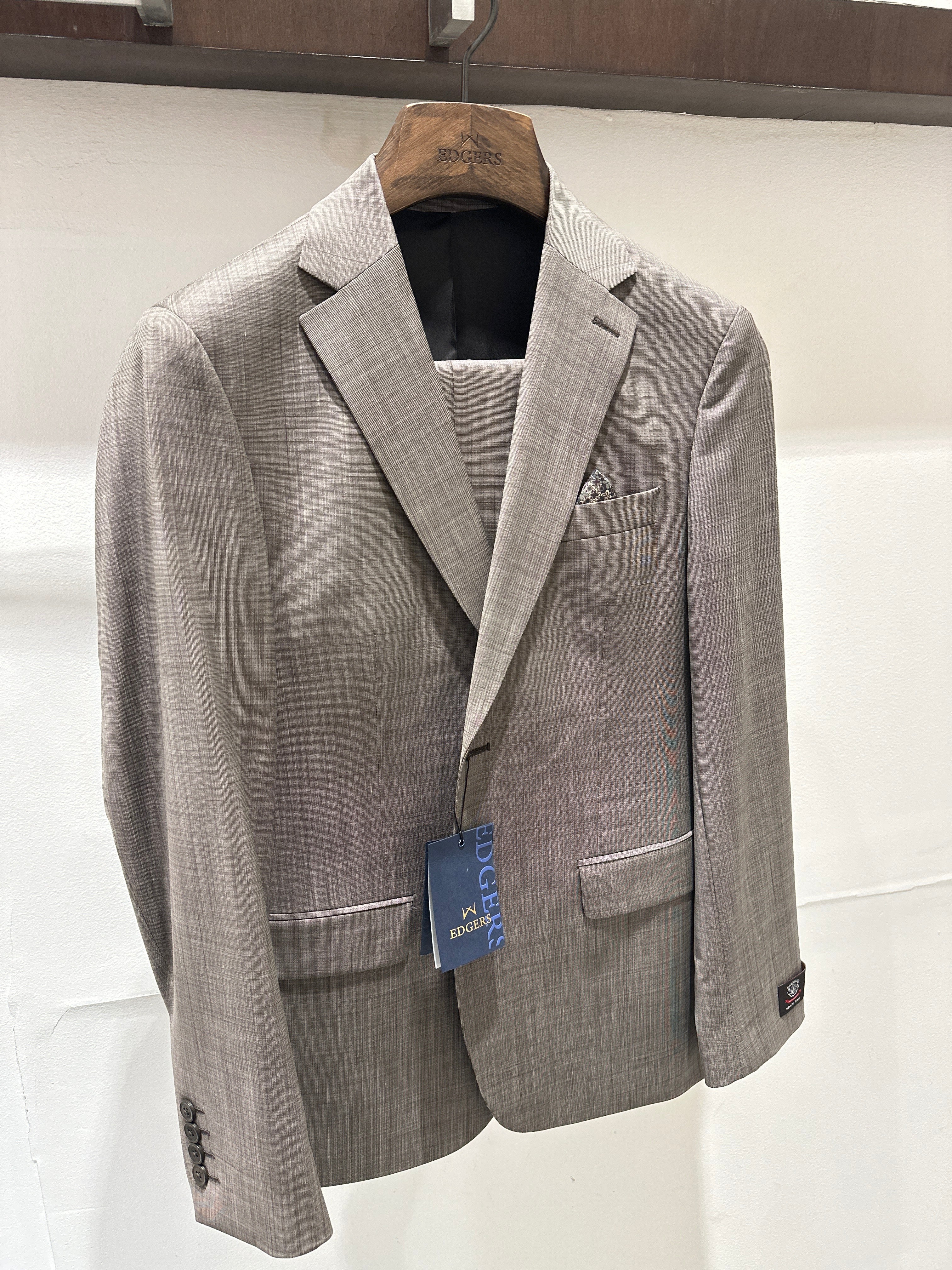 SUIT MEN W24 ELE 5625 19