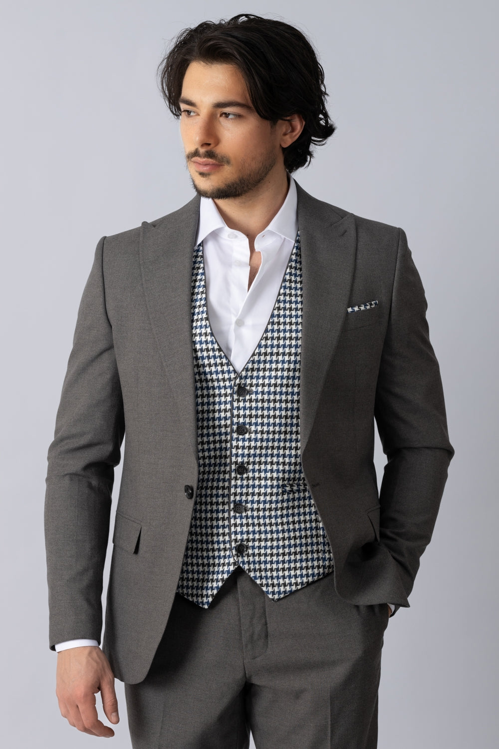 SUIT W24 TK407/1877 4