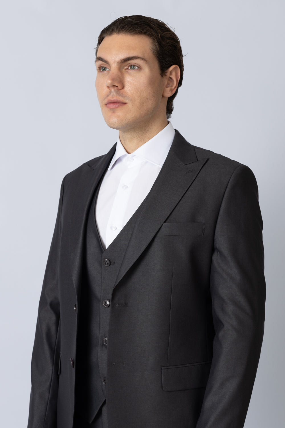 Graphite Gala 3-Piece Suit KN01001419